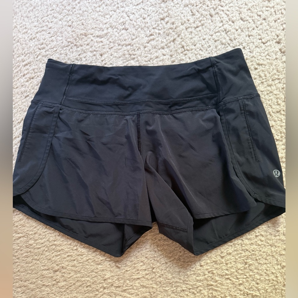 Lululemon black shorts